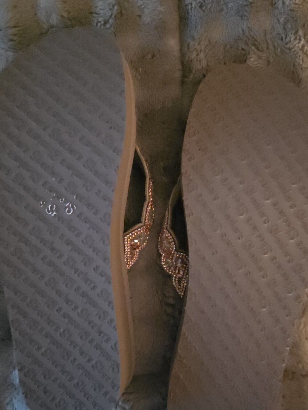 👡Cali from Skechers Women's Rose Gold Beaded Flip Flops💕👡🌟 - Picture 2 of 3